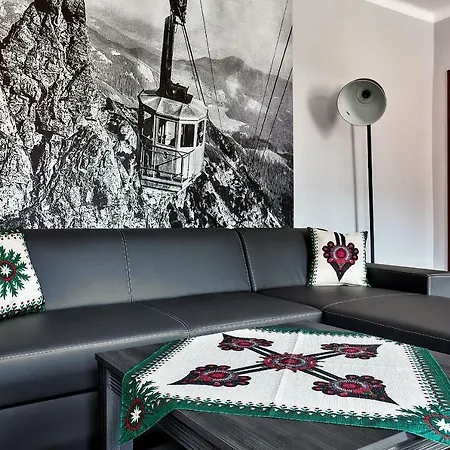 Apartament Top *